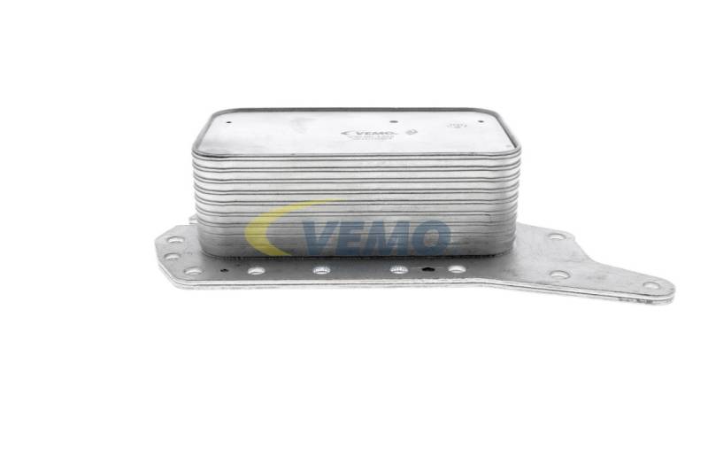 VEMO Ölkühler MERCEDES-BENZ,OPEL,RENAULT V30-60-1322 A6221800011,152081926R,152085948R Ölkühler, Motoröl 2130500QAE,6000616620,95517861,6221800011 von VEMO