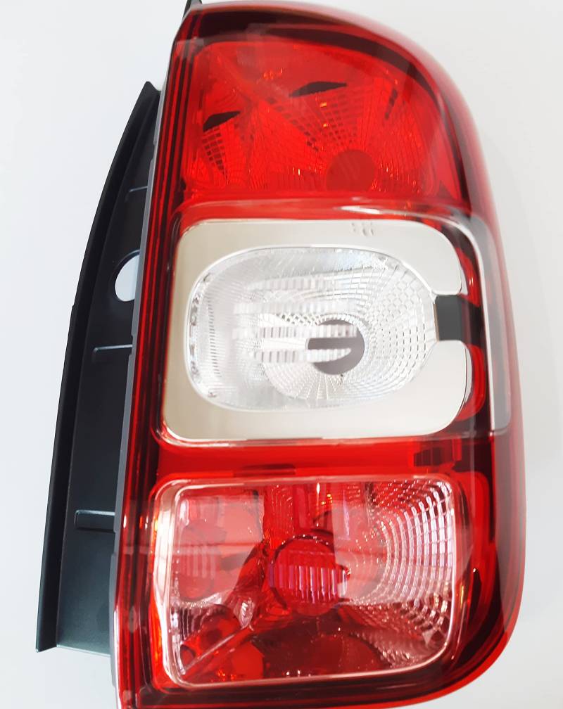 Rücklicht rechts ohne Fassung für Dacia Duster 2013-2017 1x Lampe von VNVISM