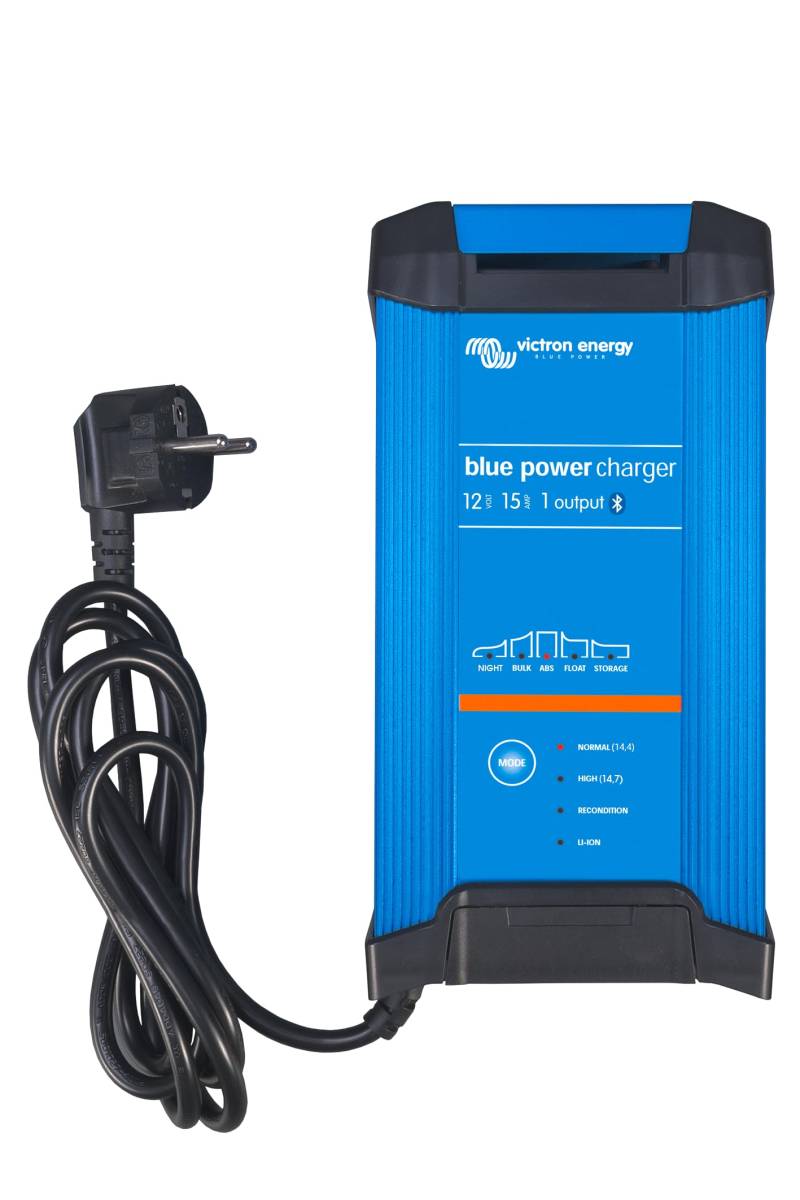 Victron Energy Blue Smart Batterie Ladegerät 24-Volt 12 Ampere 230V - Autobatterie Ladegerät - Batterieerhaltungsgerät und Desulfator - IP22 Geschützt - Bluetooth - Einzelausgang - CEE 7/7 von Victron Energy