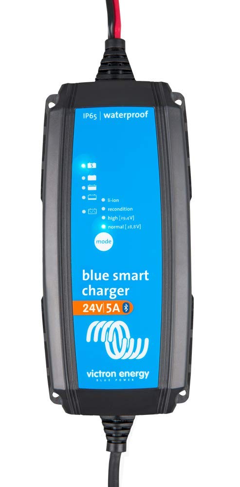 Victron Energy Blue Smart Batterie Ladegerät 24-Volt 5 Ampere 230V - Autobatterie Ladegerät - Batterieerhaltungsgerät und Desulfator - IP65 Geschützt - Bluetooth - CEE 7/17 von Victron Energy