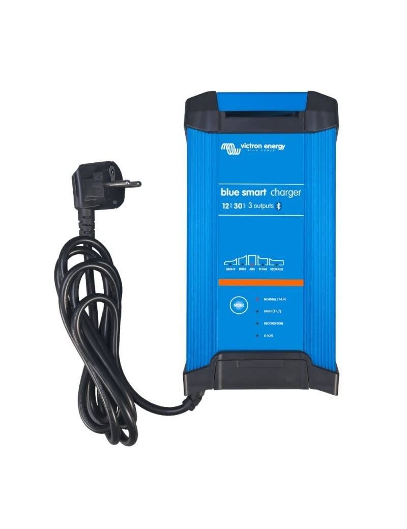 Victron Energy Blue Smart Batterie Ladegerät 12-Volt 30 Ampere 230V - Autobatterie Ladegerät - Batterieerhaltungsgerät und Desulfator - IP22 Geschützt - Bluetooth - 3 Ausgänge - CEE 7/7 von Victron Energy