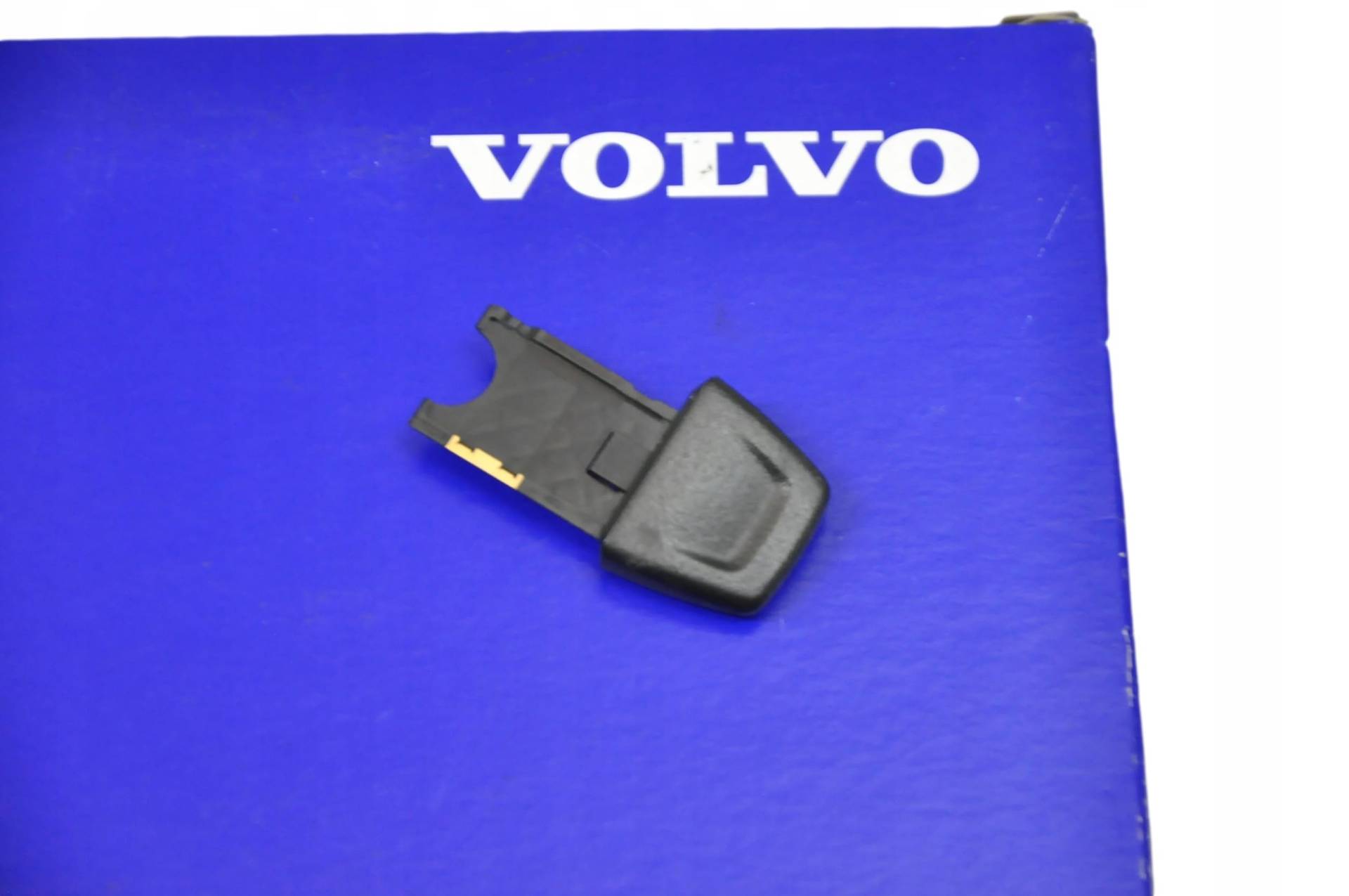 VOLVO S80 V70 XC70 XC60 SIM-Kartenfach OE 31288136 von Volvo