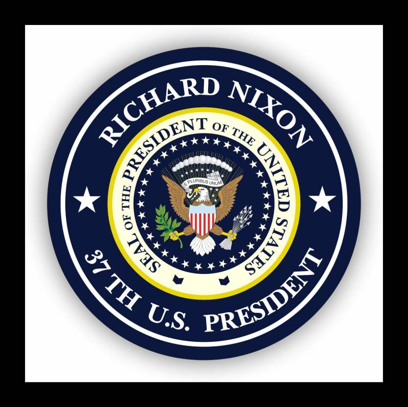 WildeBabsKLBT Autoaufkleber Richard Nixon 37.President of The United States Seal Wappen Sticker Decal 11cm Hochwertiger Auto-Aufkleber Aufkleber-Folie Wetterfest U36 von WildeBabsKLBT