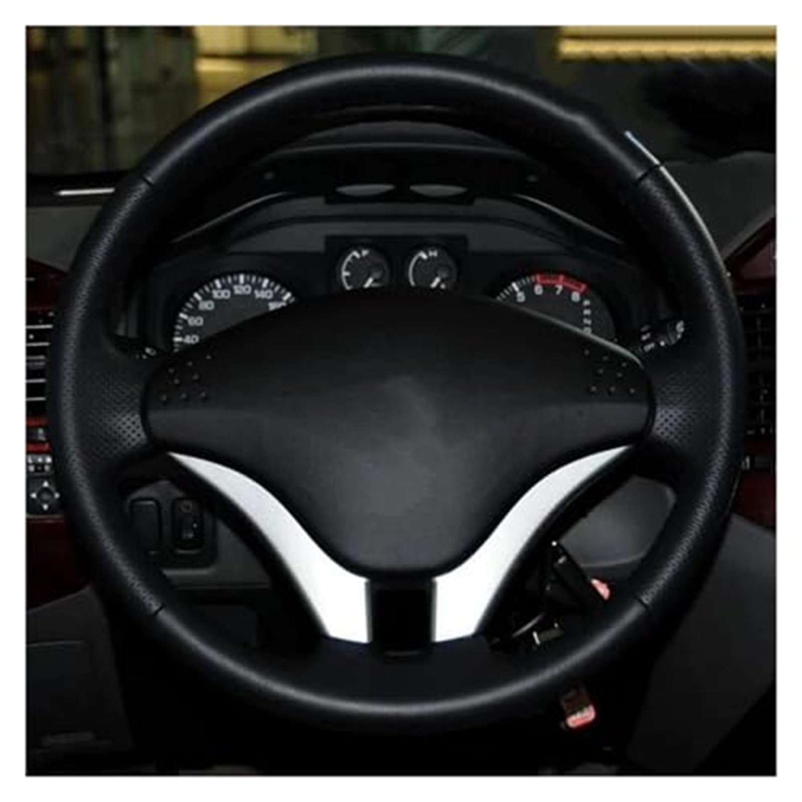 Wivplex Auto-Lenkradabdeckung, for Mitsubishi, for Pajero 2008 2009 2010 2011 V73 2011 L200, rutschfestes Ledergeflecht-Zubehör Lenkradabdeckung(Black 3 Colors Thread) von Wivplex