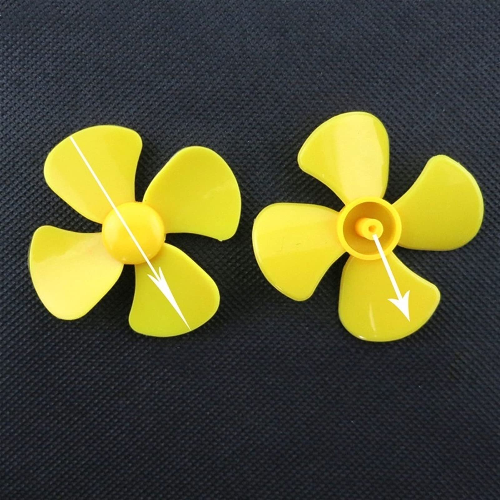 XEBRAD 20 Stück 4-Blatt-Propeller, Durchmesser 60 mm, Blende 1,5 mm, ABS-PC-Modell, Paddel, gelb, blau, grün, Fan-Blatt-Prop, DIY-Tech-Herstellungszubehör Bootspropeller aus Metall(Yellow) von XEBRAD