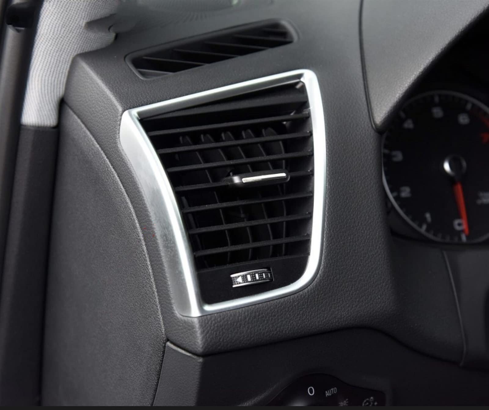 XEBRAD Linker Griff Fahrer vorne hinten Panel Dash Louver Klimaanlage Vent A/C Outlet, for, Q5 2009–2018 A/C-Entlüftungsabdeckung(Left) von XEBRAD