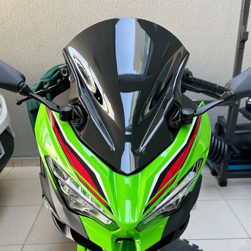 Motorrad Windschild Windabweiser Kompatibel mit Ninja 400 250 Ninja 2018 2019 2020 2021 2022 2023, Windschutzscheibe Windschutz Fliegengitter Double Bubble Wind Luftabweiser (Schwarz Geräuchert) von Lorababer