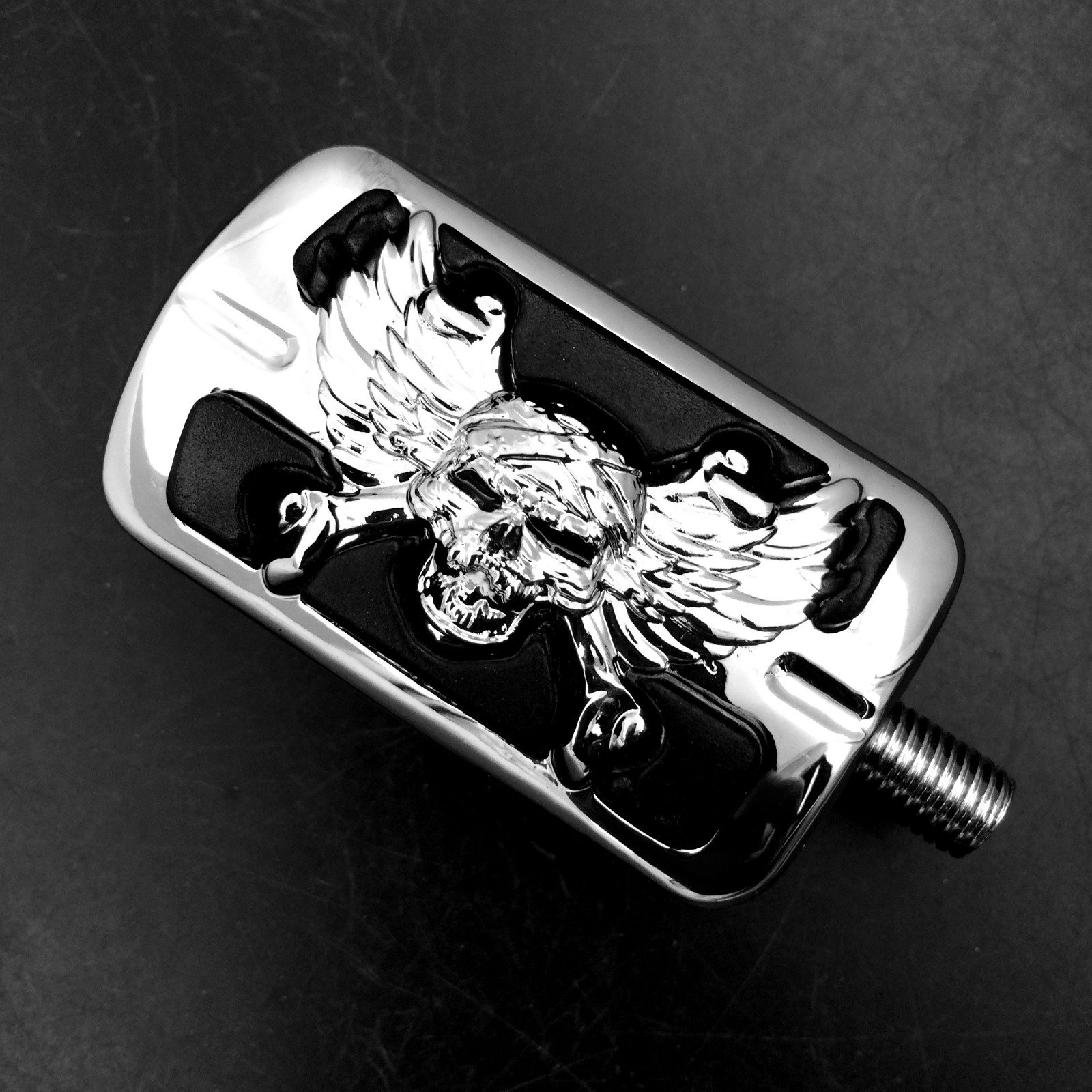 NBX- Wing Skull Zombie Form Chrom 1987-2014 Harley Davidson Dyna V-Rod CVO SOFTAIL MOTORRAD FOOT PEDAL von Xingmoto