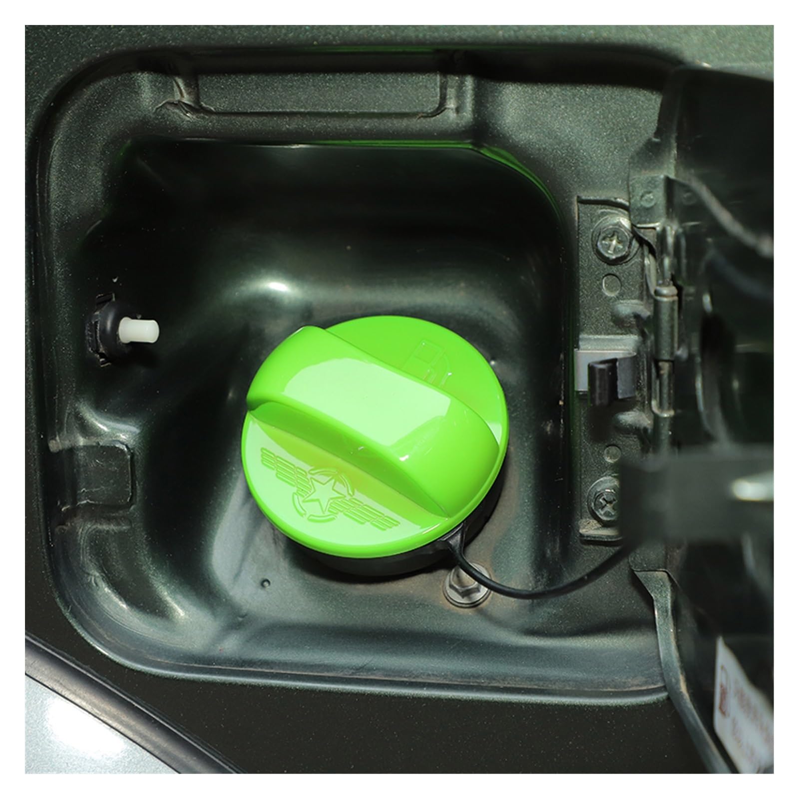 1Pcs Auto Zubehör ABS Innere Kraftstoff Tank Kappe Trim Abdeckung Fit for Suzuki Fit for Jimny JB64 JB74 2019 2020 2021 2022 (Color : Green) von YFJES