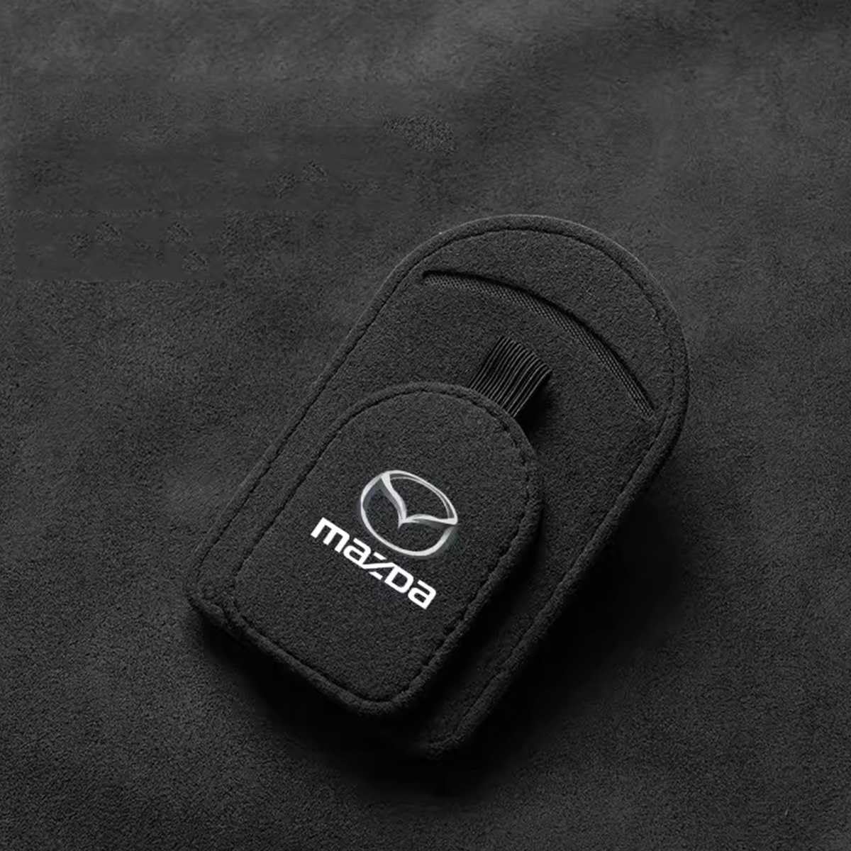 YHSLPL Brillenhalter für Auto für Mazda 2 3 5 6 Cx7 Cx5 Cx9 Cx-5 Cx3 MX-5 CX30, Auto Visier Sonnenbrillen Halterung Magnetische Sonnenbrillenhalter Ticket Clip von YHSLPL