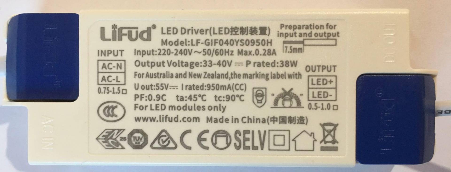 YMPA New Media Dimensions LED Driver für LED Panels und LED Deckenleuchten LED-DR38 von YMPA New Media Dimensions