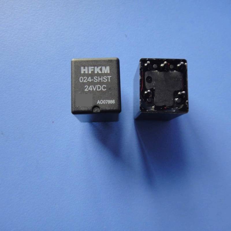 Automotive Relay HFKM-024-SHST 24VDC 5-pin Dual Normally Open 2 * 40A YYVFLAUX von YYVFLAUX