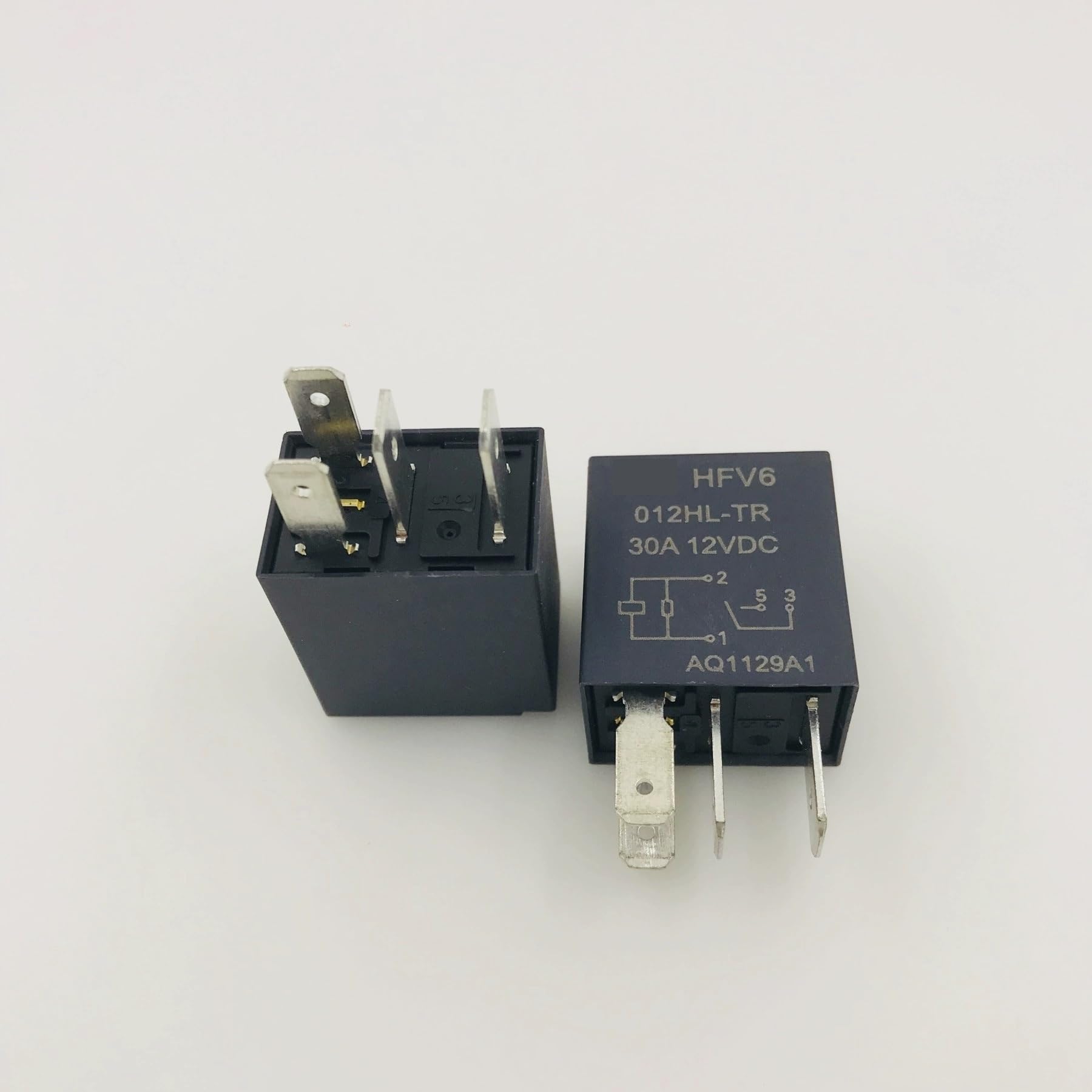 Automotive Relay HFV6-012HL-TR, a set of normally open 4-pin sensitive 30A14VDC parallel resistors YYVFLAUX von YYVFLAUX