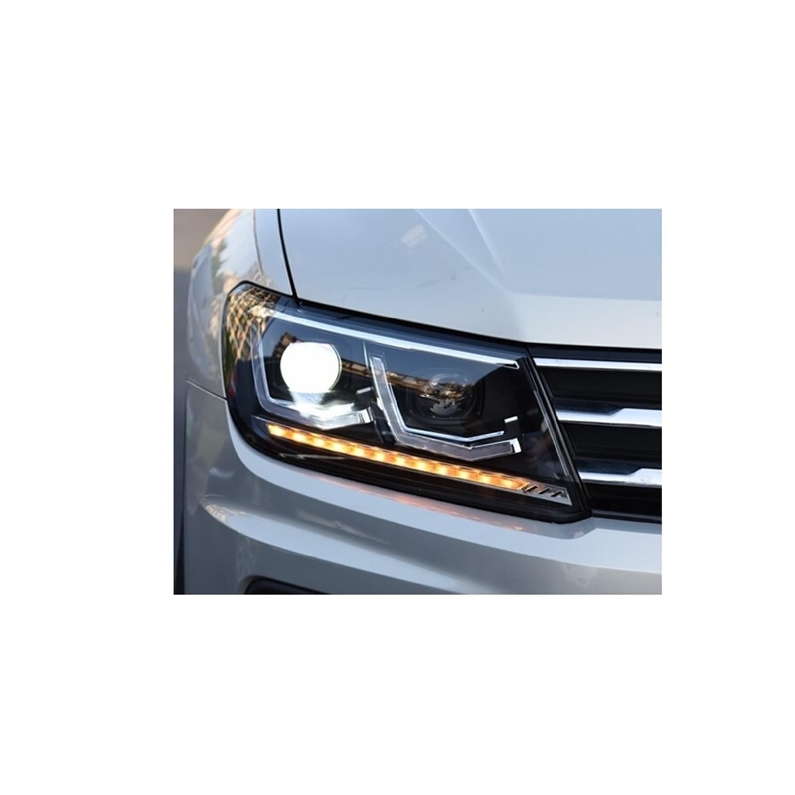 Auto Zubehör Kompatibel For Tiguan Kopf Licht 2017-2021 L Scheinwerfer DRL Dynamische Blinker High-Beam Projektor Len von YaLiYa