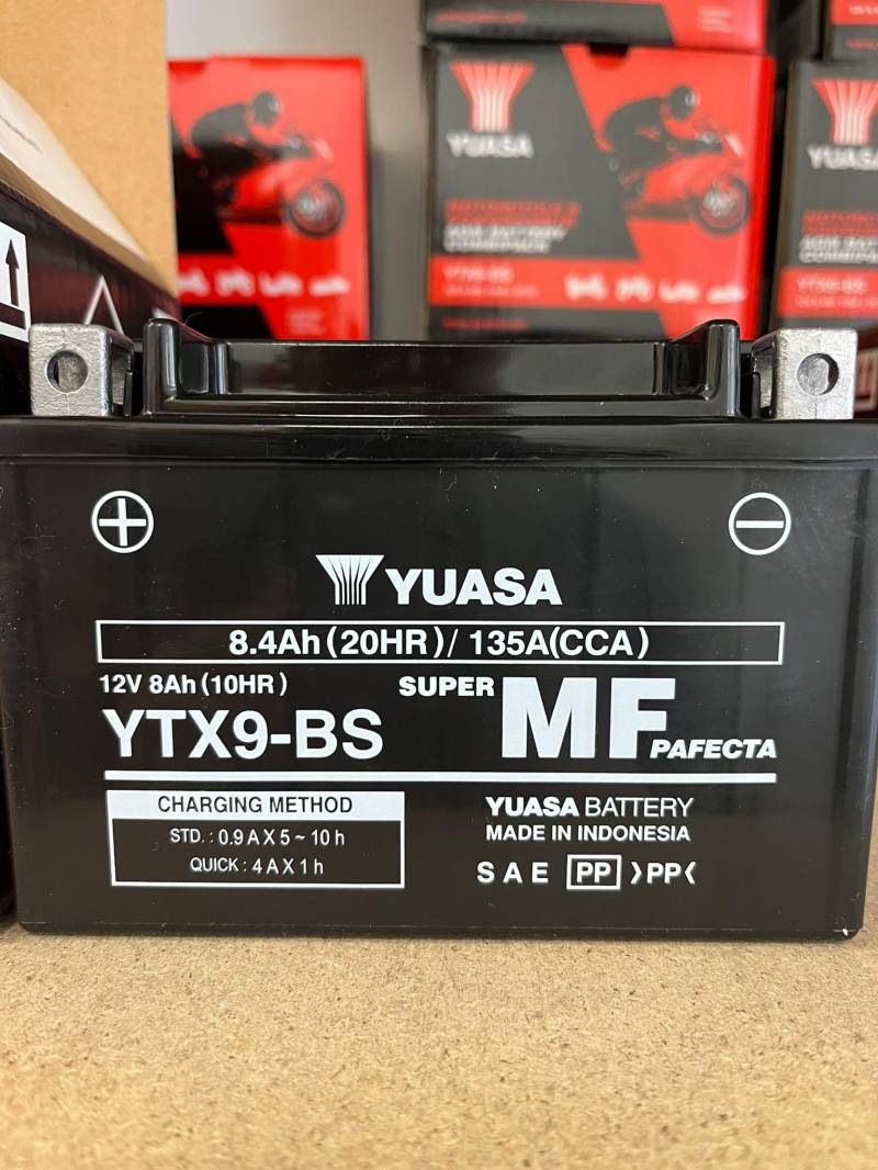 Motorradbatterie Yuasa YTX9-BS - Wartungsfrei - 12 V 8 Ah - Maße: 150 x 87 x 105 mm kompatibel mit Kymco MXU 50 2006-2010 von Yuasa