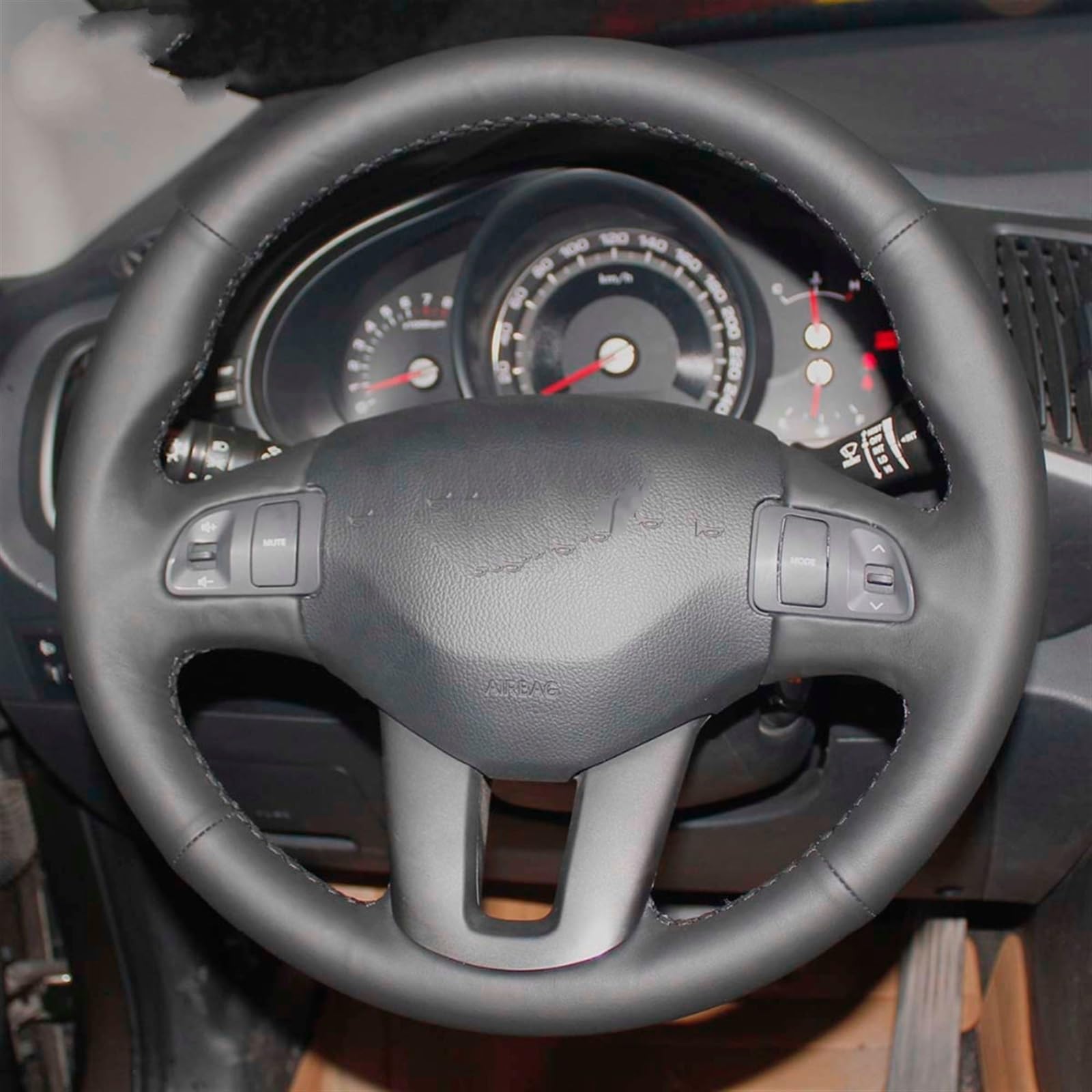 Lenkrad Abdeckung Für KIA Für Sportage R 2011 2012 2013 2014 2015 2016 Schwarz Leder Auto Lenkrad Abdeckungen Hand-genäht Abdeckung Lenkradschutz(Red Thread - No Hole) von ZJYZYQ