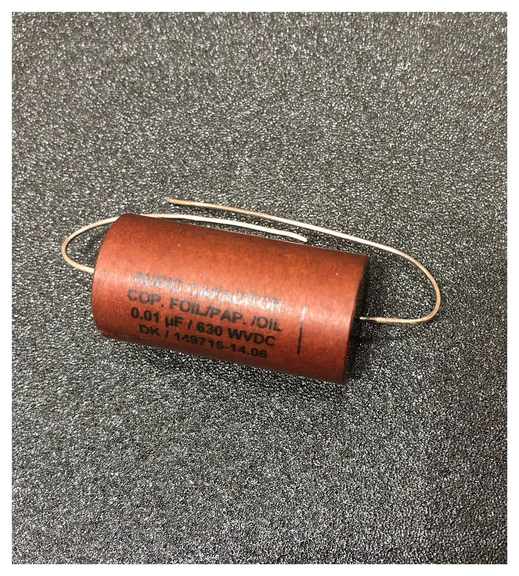 1pcs 0.01UF-1.0UFuf/630v oil-immersed copper foil Silver lead-out paper tube capacitor ZMBMNNWQ(0.047UF 630V 18X39) von ZMBMNNWQ