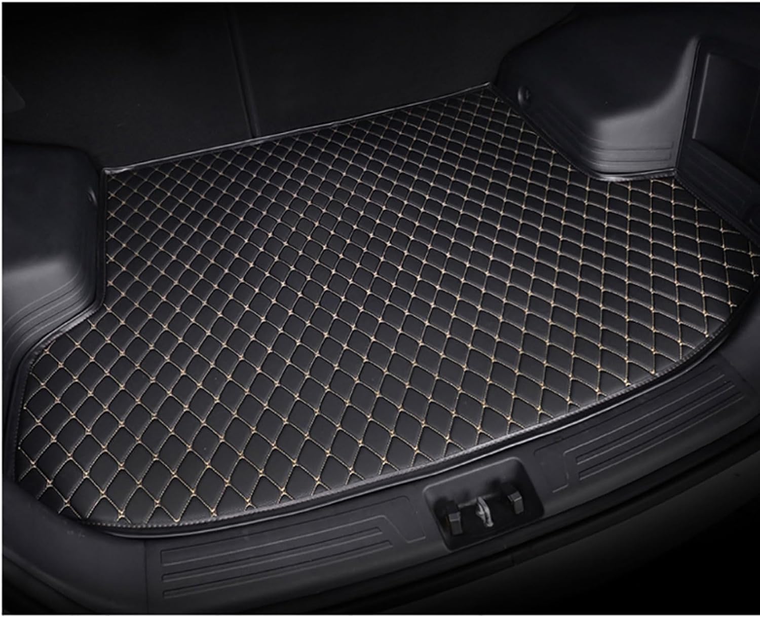 Kofferraum Schutzmatte für Audi Q7 7 Seats (with Slide) 2006-2015 (with guardrail on The Left), Kofferraummatte Leder Allwetter Wasserdicht rutschfest Auto Zubehör,LowSide-Black-White von ZONEWD