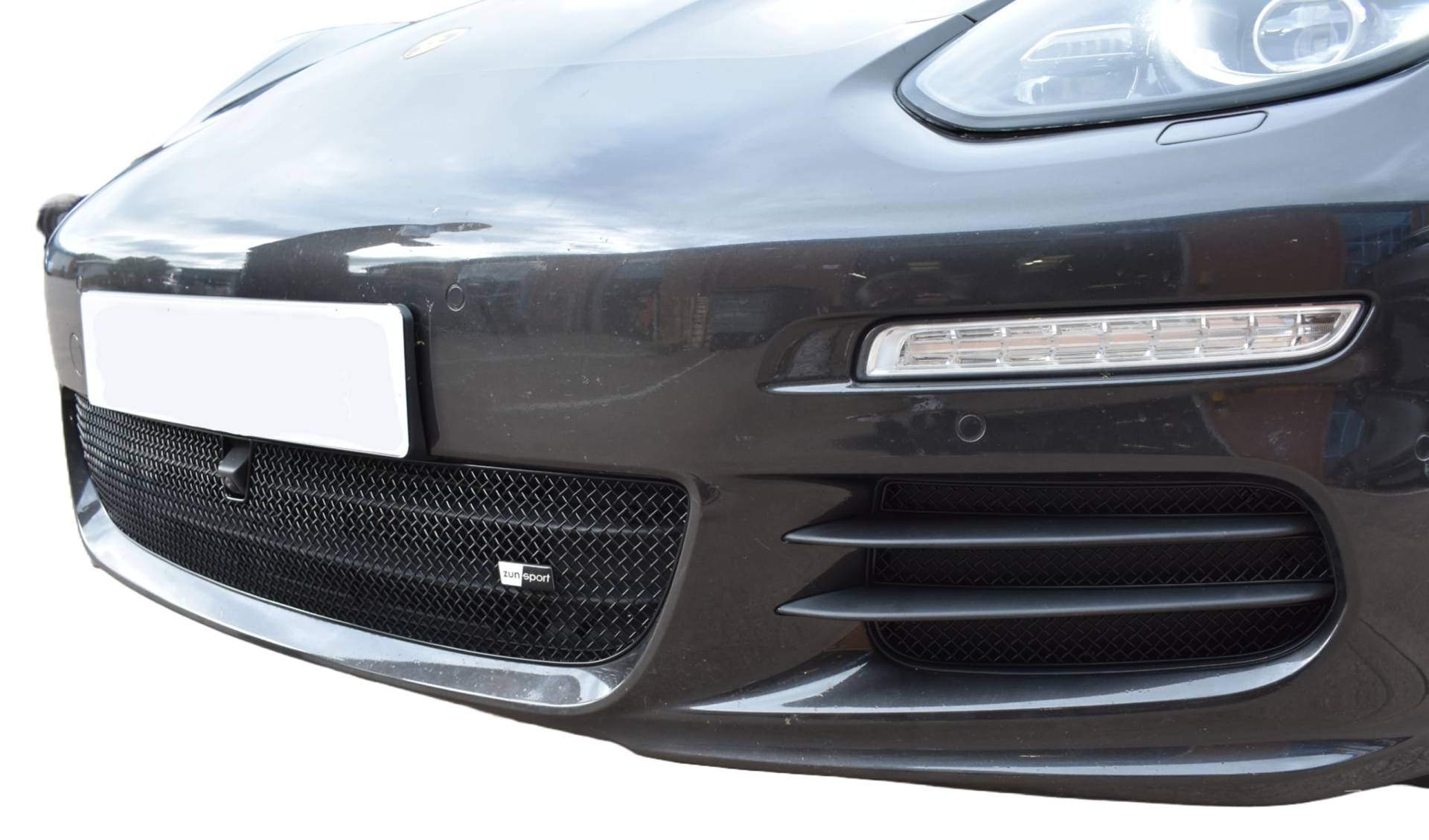 Zunsport compatible with Panamera 970 Facelift with Front Driving Camer - Front Grille Set - Black (2013-2016) von Zunsport