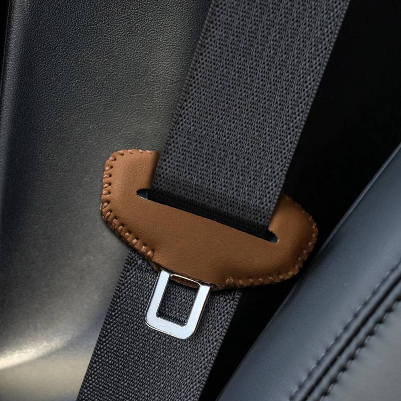 deemars 2PCS Sicherheitsgurt Schnalle Abdeckung, Auto-Sicherheitsgurt Schnalle Protector, Auto Universal Sicherheitsgurt Clips Abdeckung, Interior Decor Zubehör für die meisten Autos (Cognac) von deemars