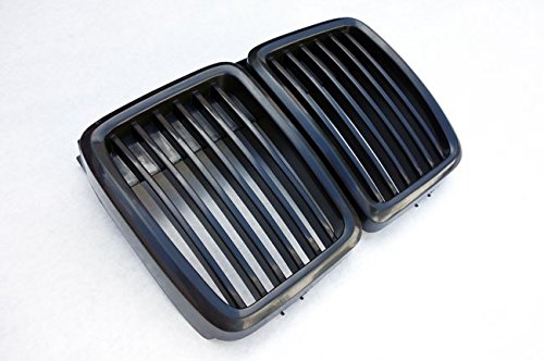 Kühler- Sport- Front- Rippen- Grill Schwarz Matt Eintragungsfrei Set von goingfast