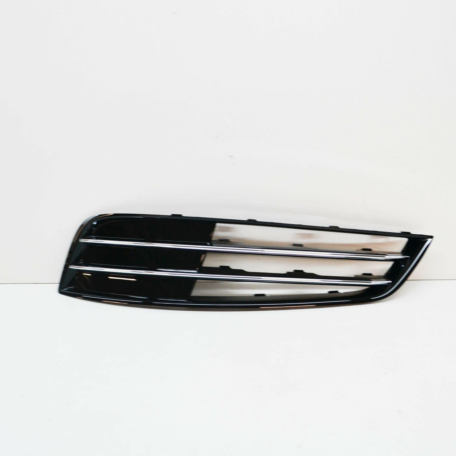 Passend für Audi A8 D4 Frontstoßstange Links Kühlergrill 4H0807679Kt94 Original von gtvtrading