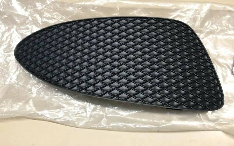 Passend für Mercedes-Benz B W246 Frontstoßstange Rechts Kühlergrill Abdeckung A2468852622 Original von gtvtrading