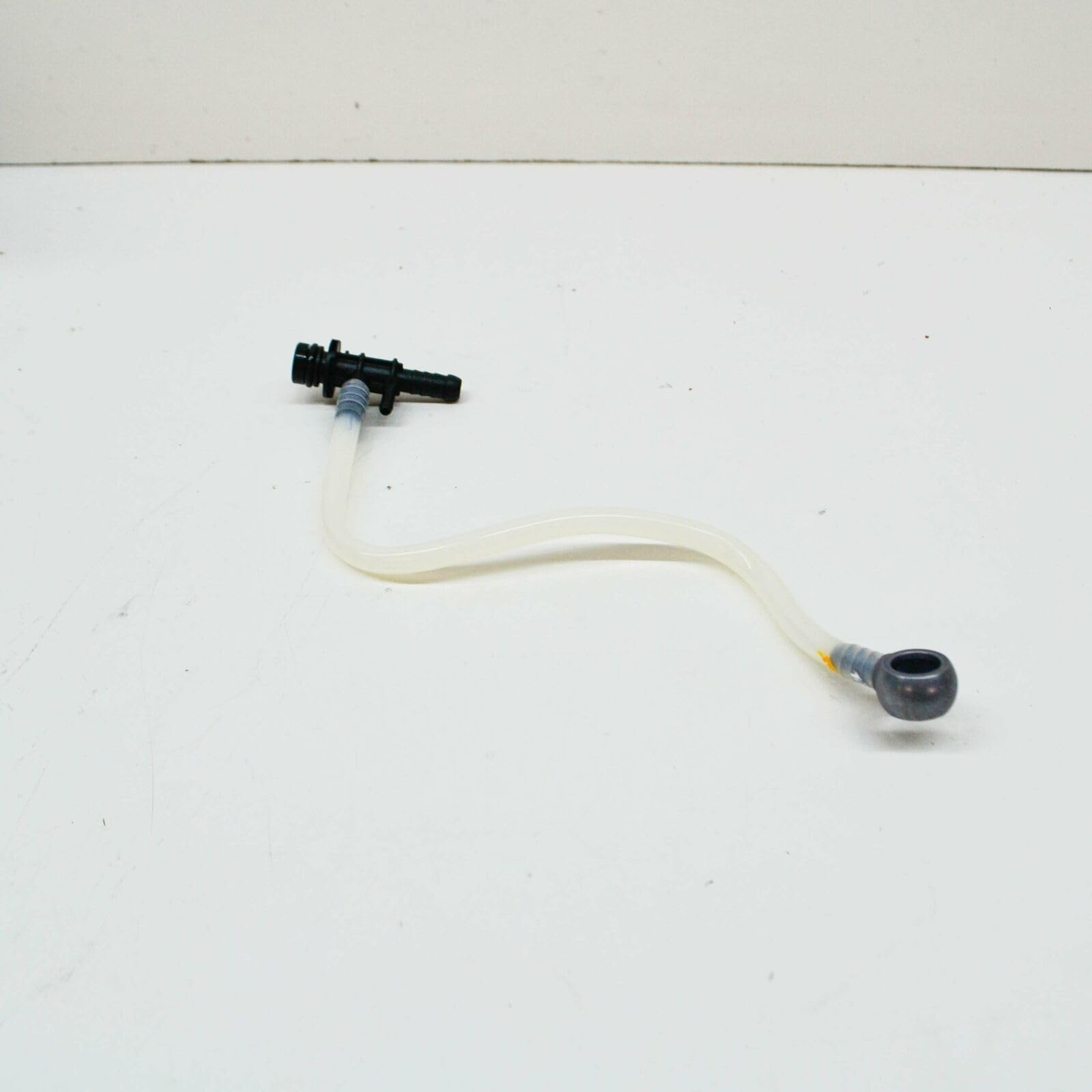 Passend für Mercedes-Benz C W202 Einspritzpumpe zum Kraftstofffilter Leitung A6050701232 Original von gtvtrading