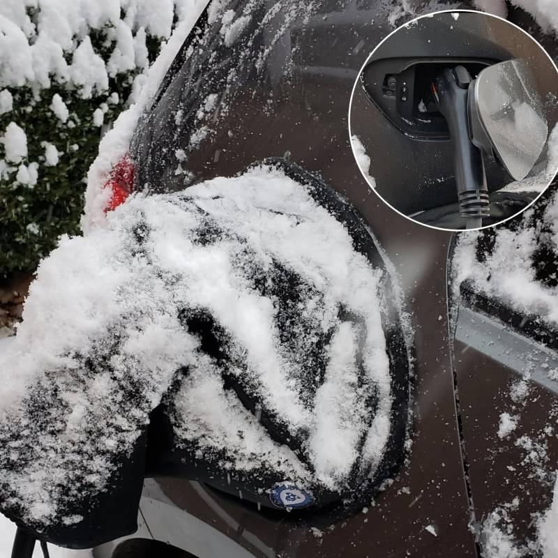 PSLER Abdeckung für Elektroauto-Ladegerät, Magnetisch haftende EV-Ladegerät-Stecker-Abdeckung für die meisten Elektroautos Outdoor Wasserdicht Sonne EV Car Charging Port Stecker Abdeckung(Schwarz) von psler