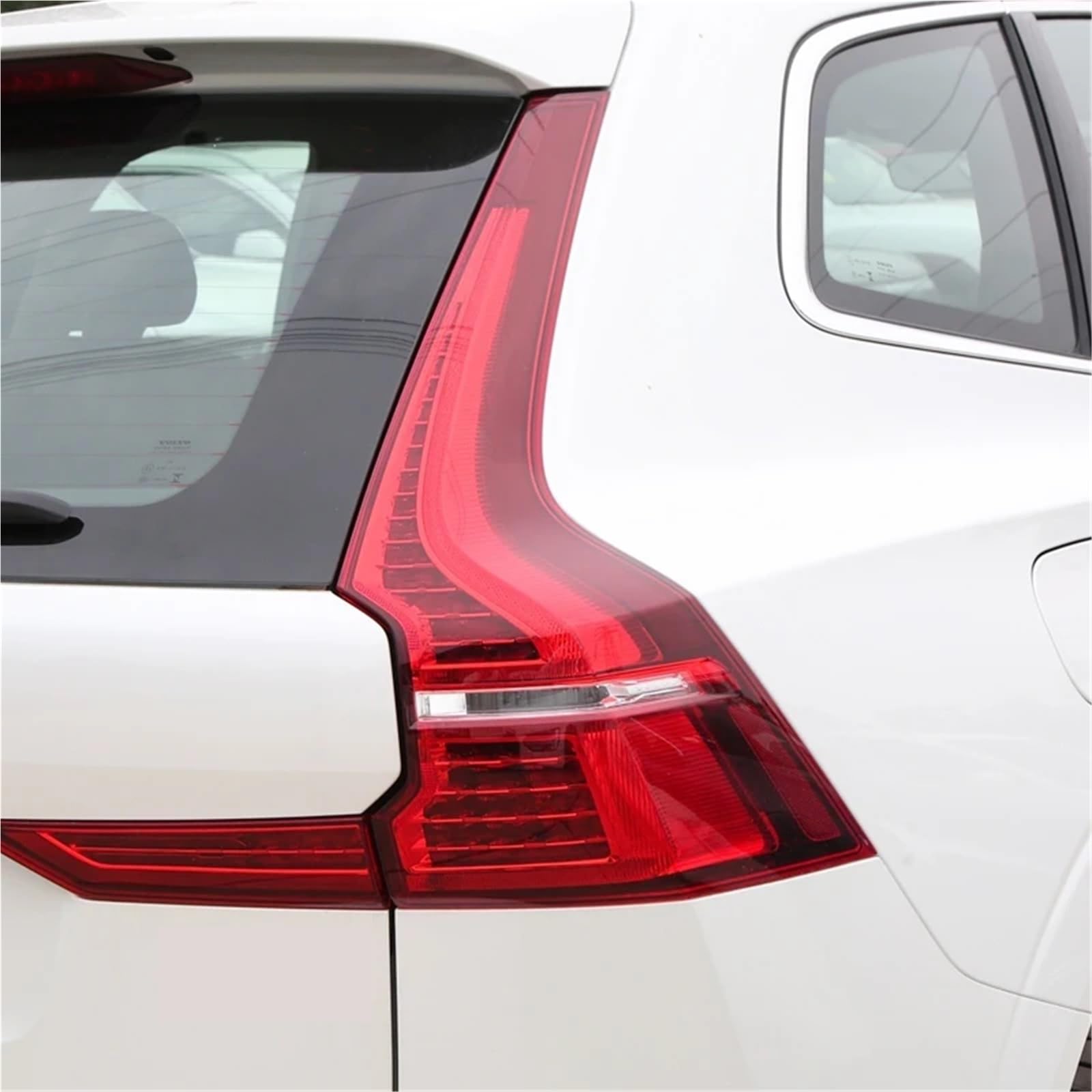 Kompatibel for Volvo XC60 2018–2021, Autozubehör, hintere äußere Rücklichtabdeckung, Rücklicht, Bremslichter, Shell, Auto-Ersatzteile(Left) von yuxinlugr